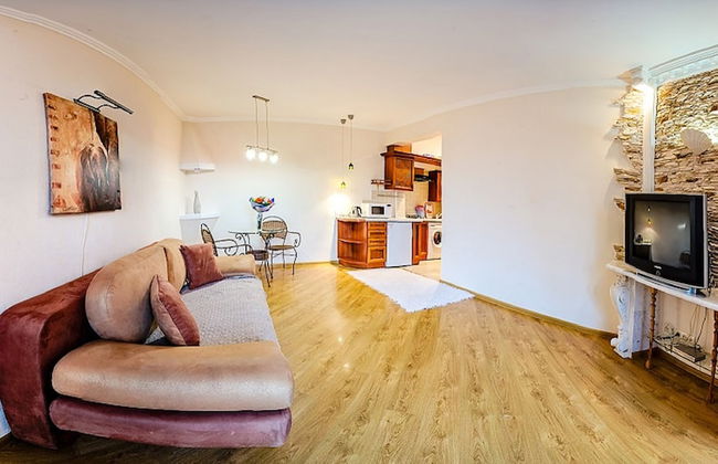 Balcony Apartment near Deribasovskaya - Photo 3