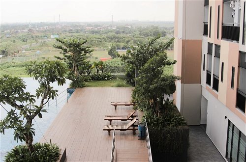 Photo 15 - Fancy And Nice Studio At Sayana Bekasi Apartment