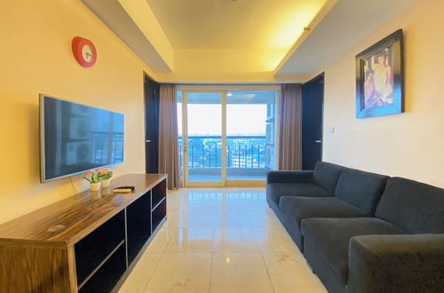 Photo 10 - Simply And Homey 2Br At Braga City Walk Apartment