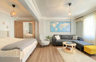 Photo 3 - Studio Flat Near Taksim Square in Beyoglu