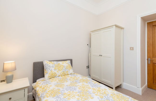 Captivating 2-bed Apartment in Banbury - Foto 2