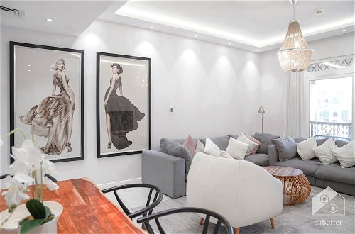 Photo 28 - Luxurious Apartment With Iconic Burj View
