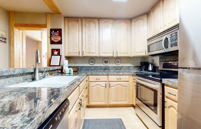 Summit Cozy Condo Getaway! - Foto 7