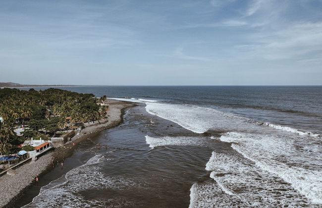 Coco Surf Tropical Village - Photo 19