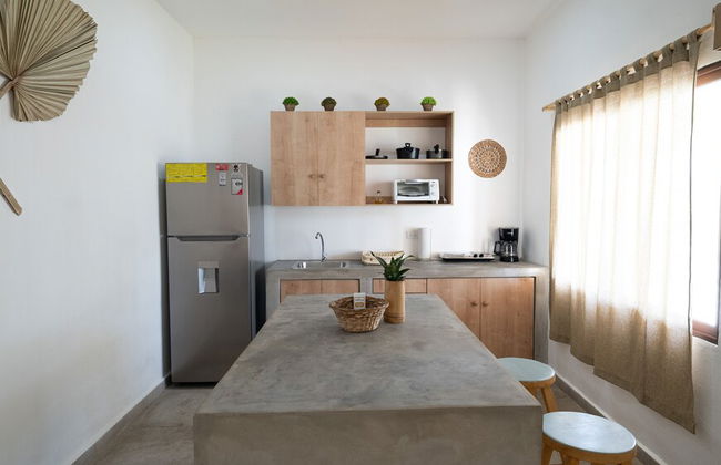 Coco Surf Tropical Village - Photo 4