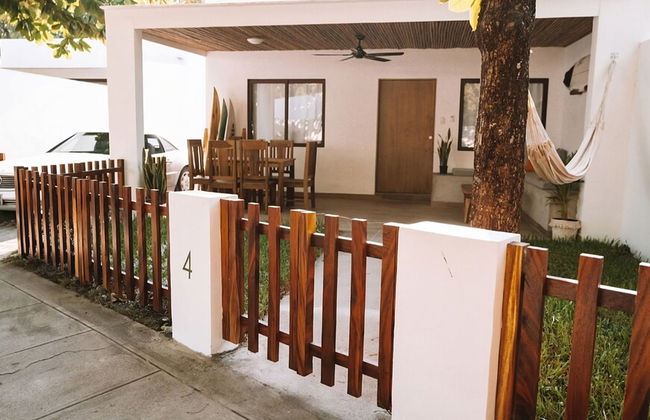 Coco Surf Tropical Village - Photo 9