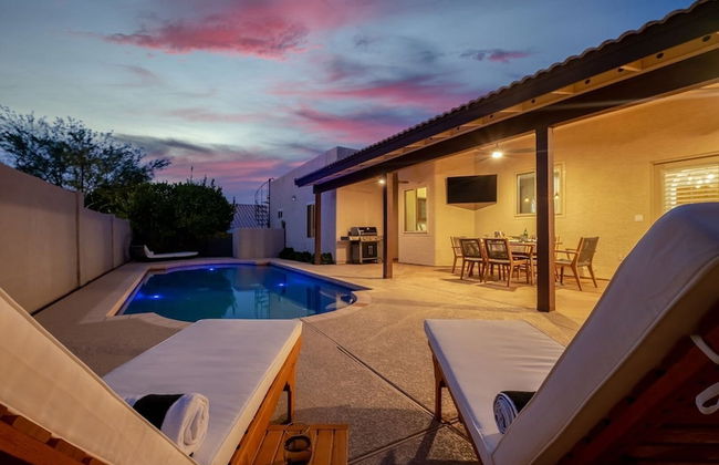 Luxury Lookout Canyon 5 Bdrm Stunner W/htd Pool! - Foto 1