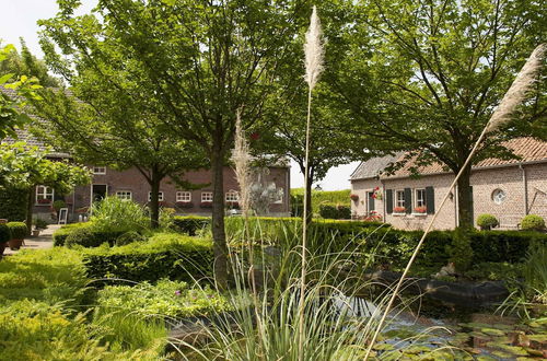 Photo 25 - Flamboyant Farmhouse in Baarlo With Hot Tub, Garden