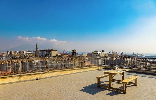 Un Terrazzo Panoramico su Napoli - Photo 13