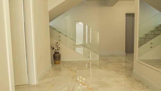 Entrada (vista interior)