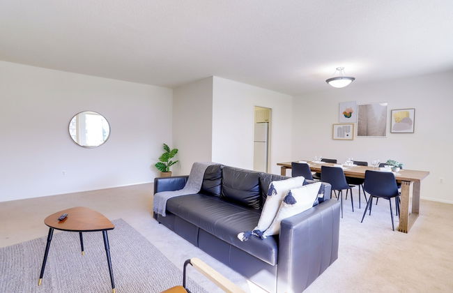 Crystal City Condo w Top Amenities - Foto 21