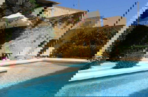 Foto 10 - Spacious &comfortable, Traditional Villa- Large Private Pool, Terraces & Views