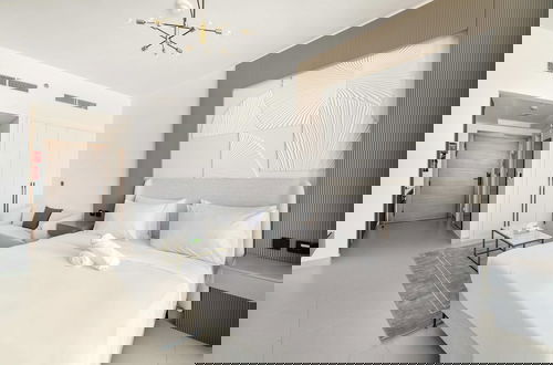 Foto 4 - Charming new Studio With Pool and gym in Al Furjan