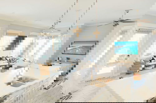 Foto 10 - Arcade, Bar, Prominence Resort Pool and Gym Access, Close to Beach Sea Happy