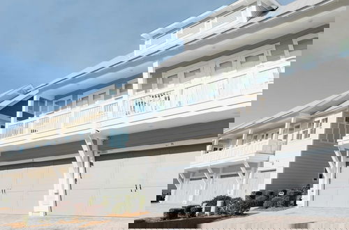 Foto 52 - Arcade, Bar, Prominence Resort Pool and Gym Access, Close to Beach Sea Happy