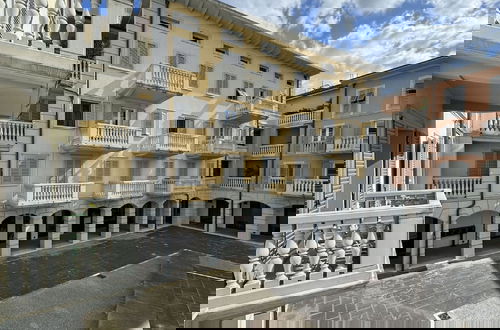 Foto 18 - Beautiful Bright Flat With 2 Balconies