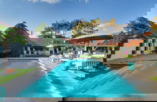 Foto 1 - Cozy Villa in the Countryside With a Nice Pool
