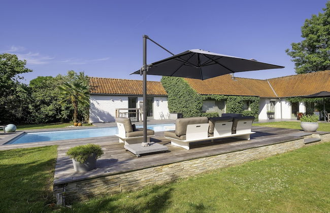 Rustic Retreat w/ Pool - Foto 17
