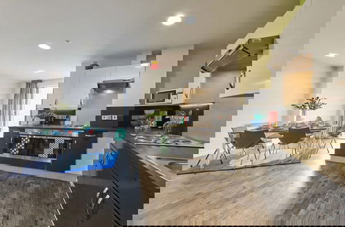 Foto 20 - Binary Hub