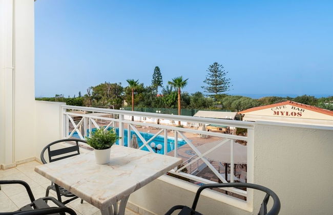 Mylos Apartments - Photo 18