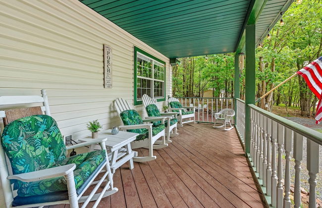 Ridge Retreat by Avantstay Game Room Covered Porch Fire Pit - Foto 35