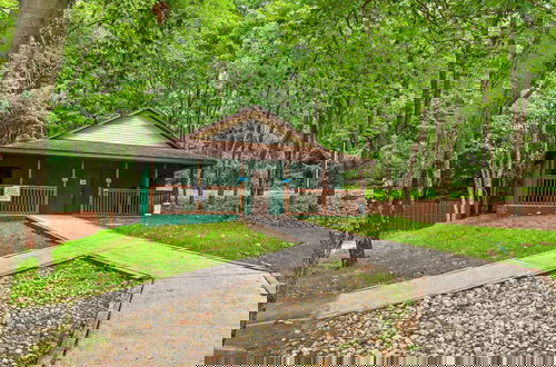 Foto 43 - Ridge Retreat by Avantstay Game Room Covered Porch Fire Pit