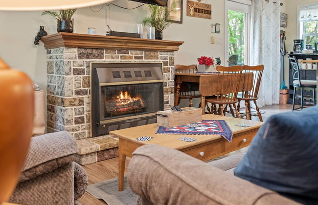 Ridge Retreat by Avantstay Game Room Covered Porch Fire Pit - Foto 9