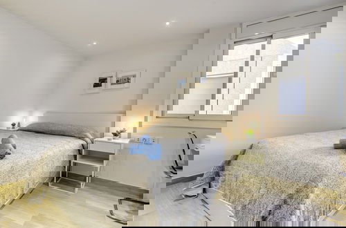 Foto 4 - Apartment in Roses Near Rock Beach