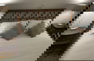 Photo 1 - Helena Beach Apartment