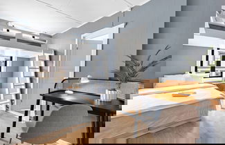 Foto 2 - Big and Bright Apartment in the Center