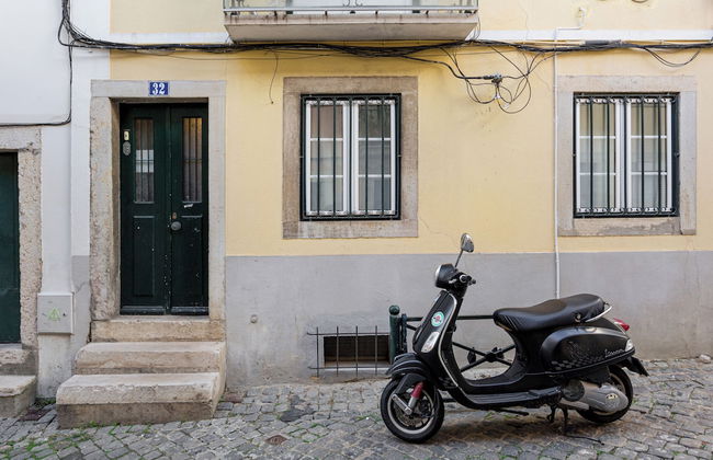 Lisbon Cozy Nest in Santa Catarina - Photo 15