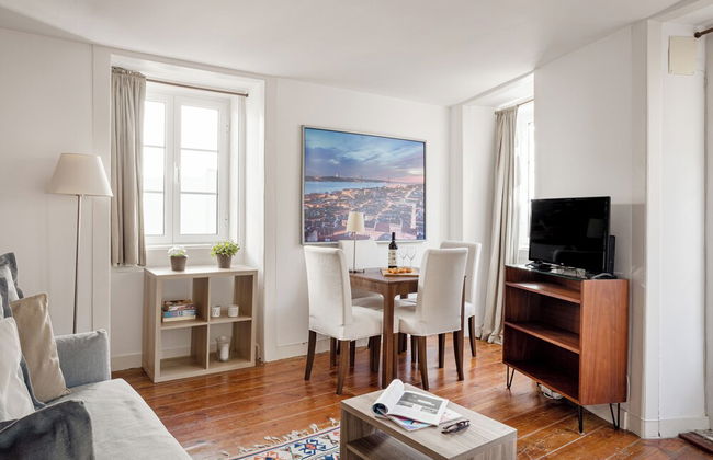 Lisbon Cozy Nest in Santa Catarina - Photo 13
