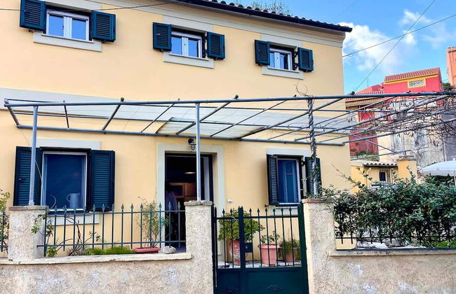 Ourano -gastouri Village Center - Foto 2