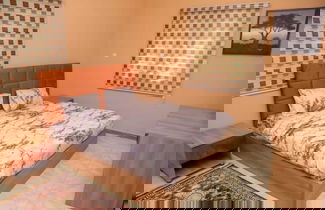 Photo 2 - Stone House Apartment