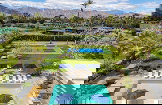 Foto 3 - Sleeps 40 3 Luxe Villas Next to Empire Polo Club Putting Green & Pickleball
