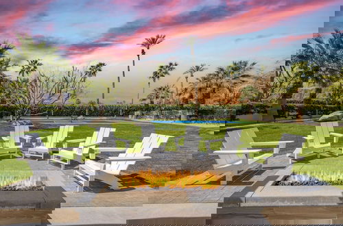 Foto 9 - Sleeps 40 3 Luxe Villas Next to Empire Polo Club Putting Green & Pickleball