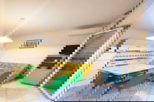 Foto 10 - Bright and Cozy Apartment in Bibione