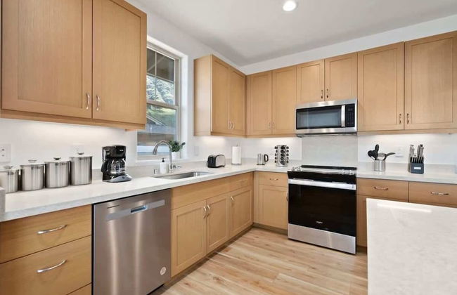 @ Marbella Lane - Serene & Lovely MT + Ocean Views - Photo 17