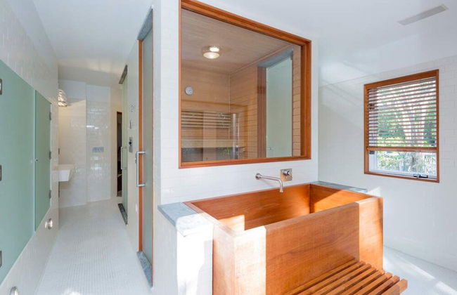 Bluffside Cove by Rove Beachfront w Pool Sauna - Foto 23