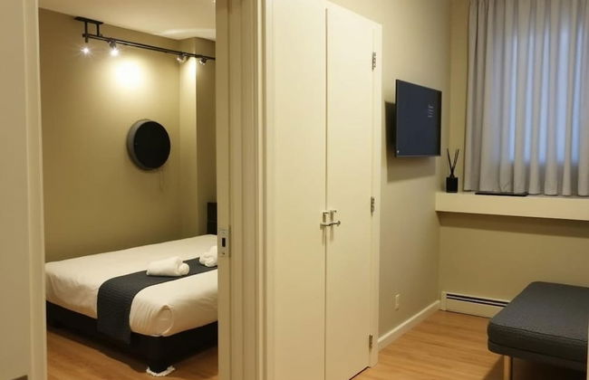 Modern 3-bed Apartment in Amsterdam - Photo 4