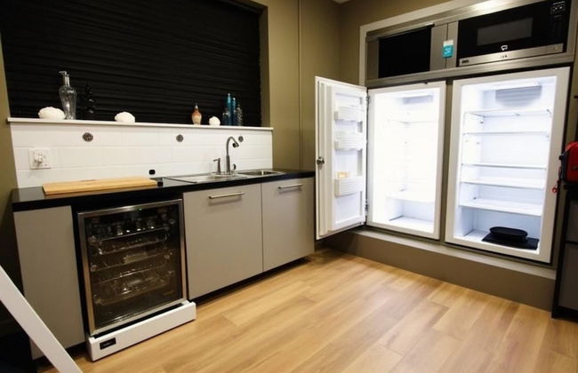 Modern 3-bed Apartment in Amsterdam - Photo 7