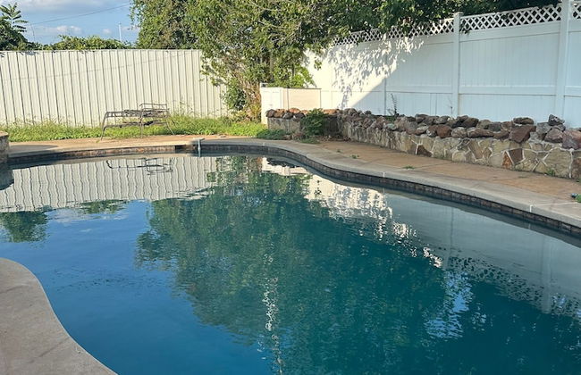 Spacious Lakefront View With Hot Tub and Pool NH - Foto 61