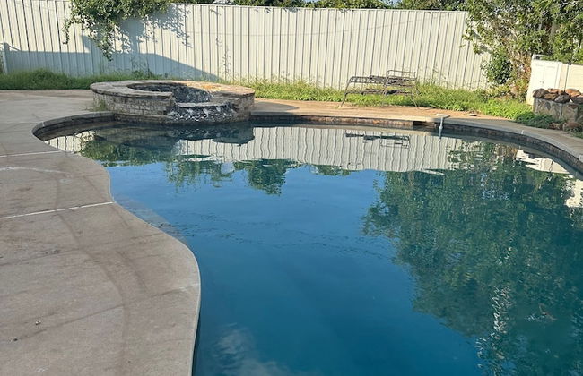 Spacious Lakefront View With Hot Tub and Pool NH - Foto 60