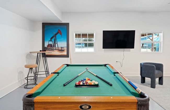 Spacious Lakefront View With Hot Tub and Pool NH - Foto 4