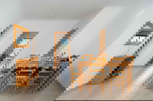 Foto 5 - Lagos Ocean View 2 With Pool by Homing