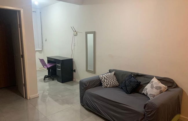 Centro da Cidade dois quartos com ar - Foto 4