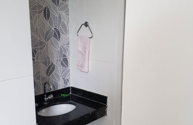 Centro da Cidade dois quartos com ar - Foto 12