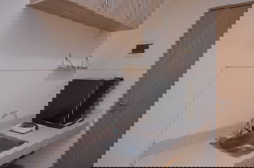 Photo 8 - Convenient Studio Apartment At B Residence