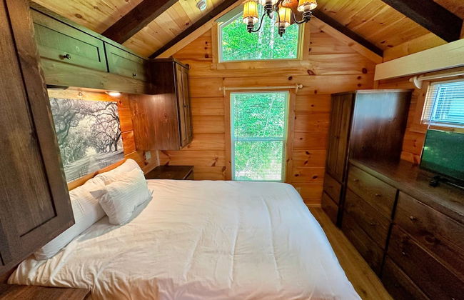 B11 NEW Awesome Tiny Home With A C Mountain Views Minutes to Skiing Hiking Attractions - Foto 14