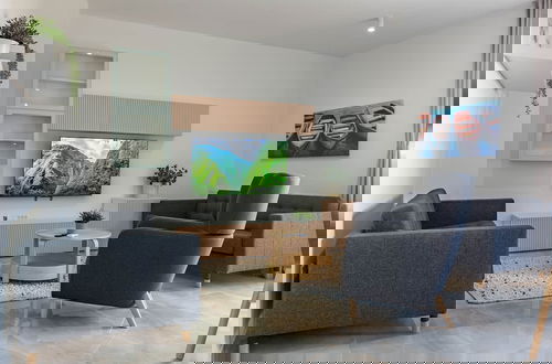 Foto 40 - Exquisite Prestige Luxury Apartments With Shared Pool